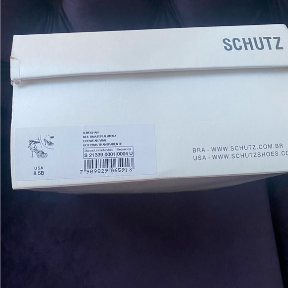 Schutz Fucshia Pink Genuine Leather Strappy Heel. Comes with box, Brand New. - Picture 10 of 11